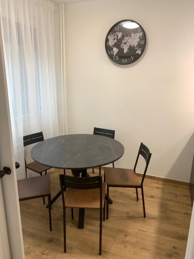Apartment Karlovac Center ภายนอก รูปภาพ
